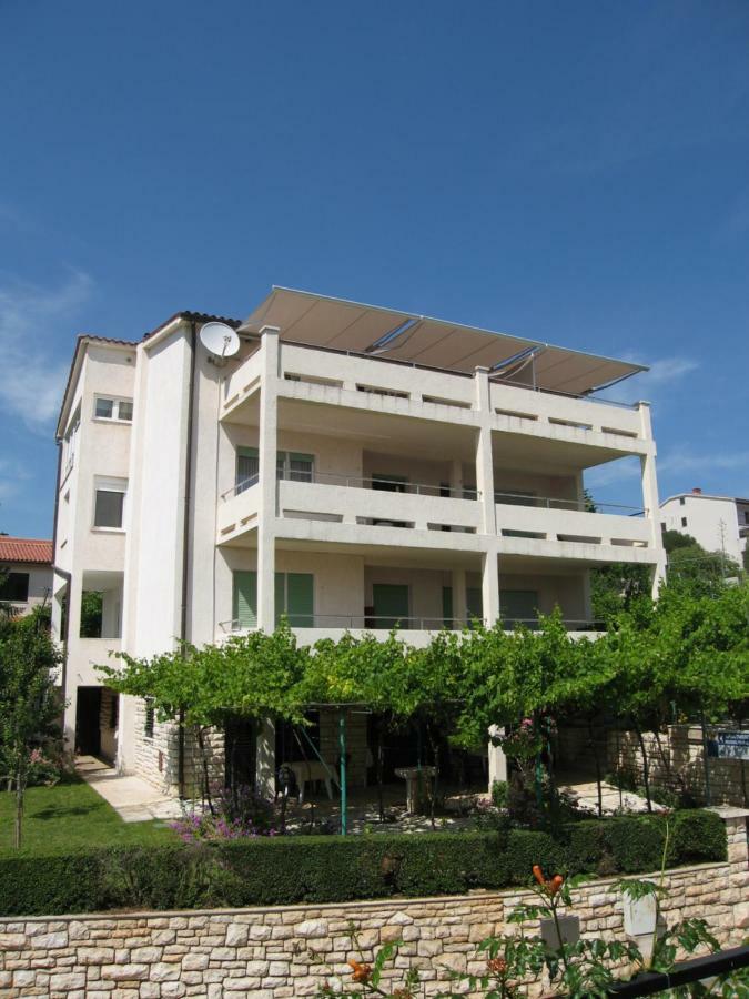 Apartment Franjo Pula Luaran gambar